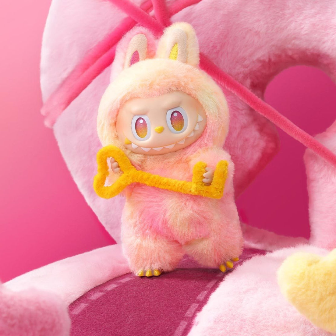 THE MONSTERS Labubu  V3